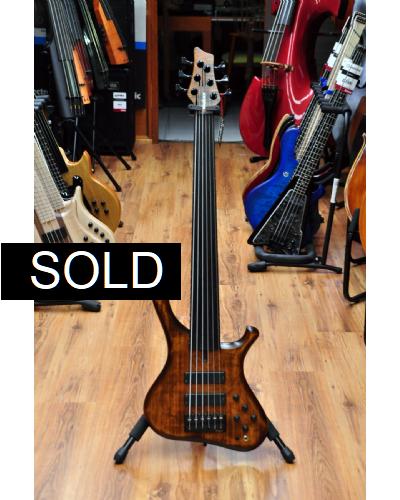 Marleaux Consat SE Anniversary Limited Edition Old Violin Aged Spruce top Fretless 6 string